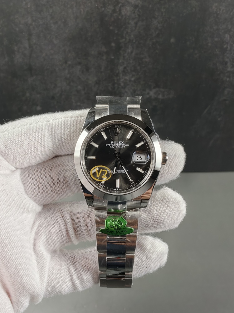 GOLD V2 Free-Sprung Datejust Black Dial | 41mm | Free-Sprung JH3235 Super Clone Movement | Oyster Bracelet | Smooth Bezel