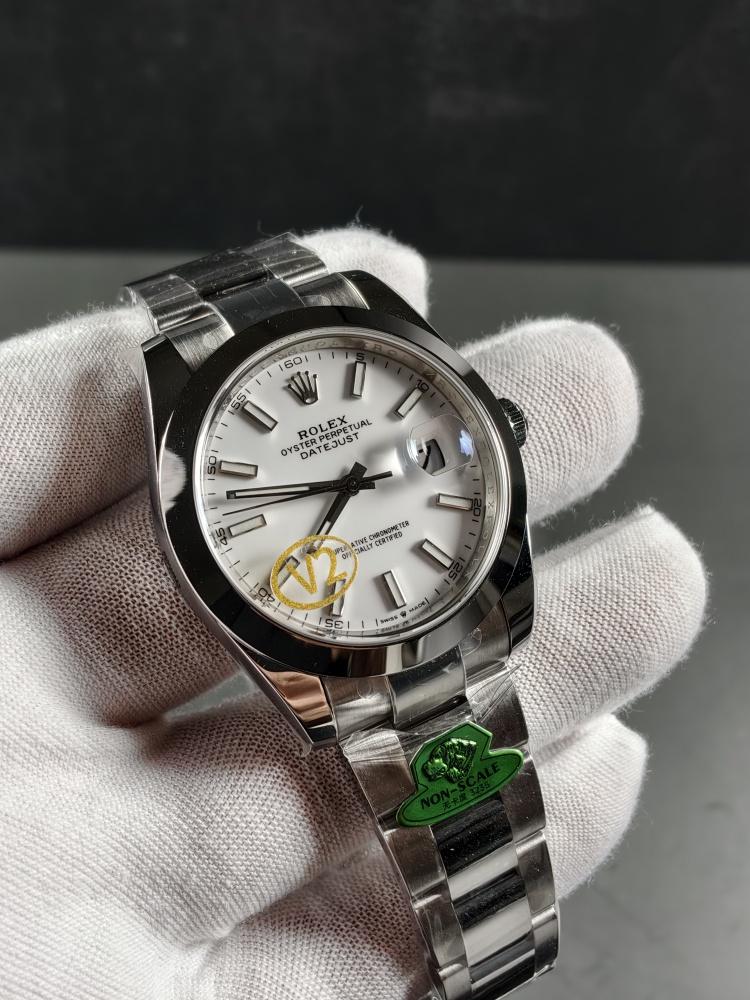 GOLD V2 Free-Sprung Datejust White Dial | 41mm | Free-Sprung JH3235 Super Clone Movement | Oyster Bracelet | Smooth Bezel