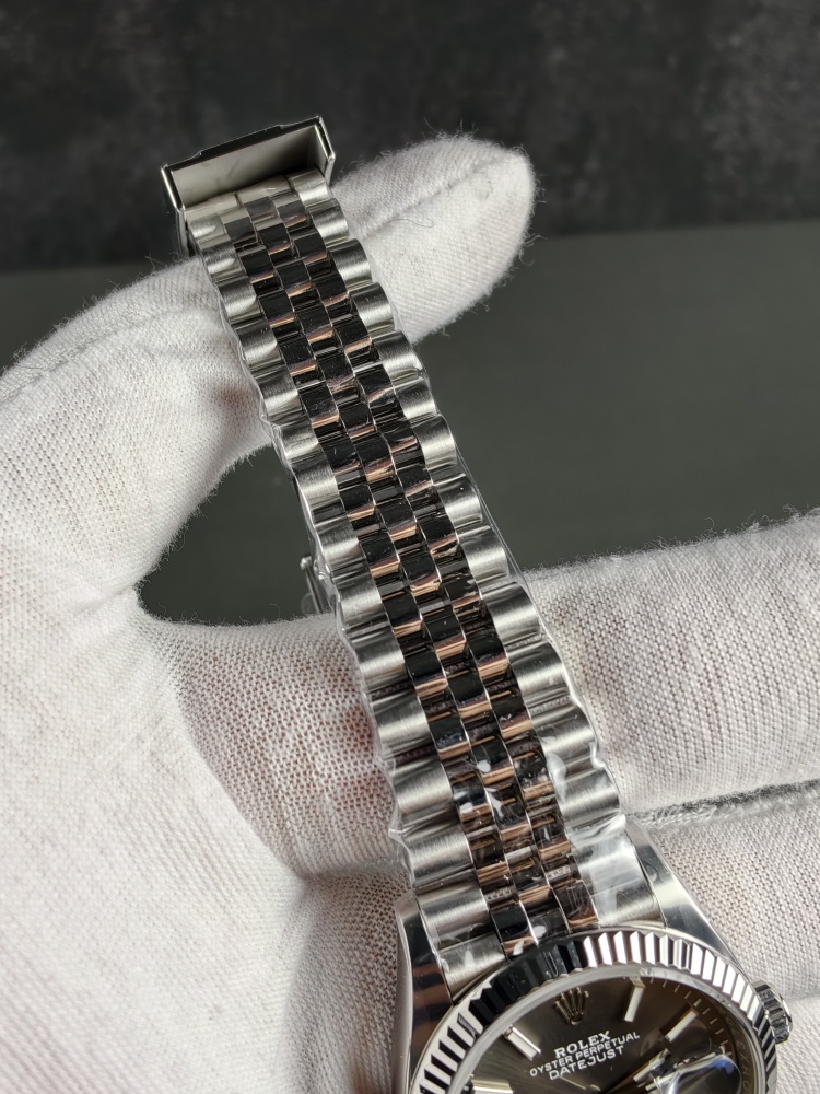 RW Free-Sprung Datejust Rhodium Dial | 36mm | Free-Sprung JH3235 Super Clone Movement | Jubilee Bracelet | Fluted Bezel