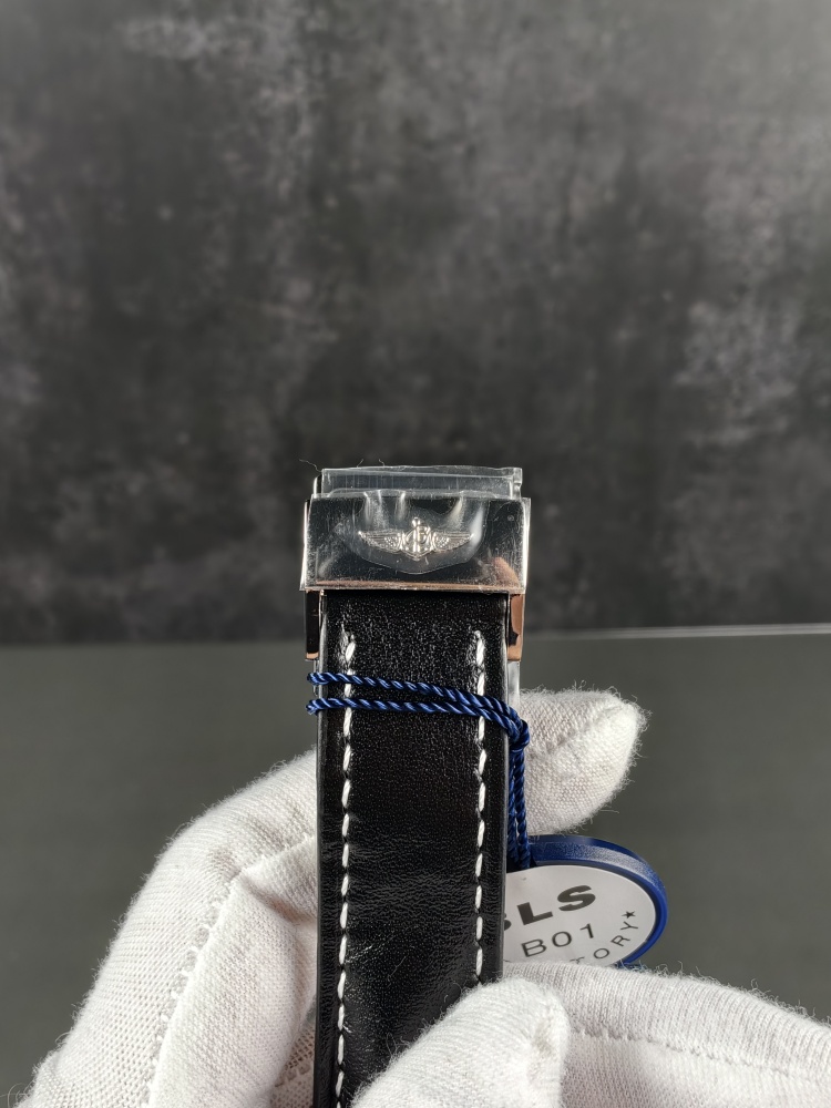 BLS Navitimer Automatic GMT 41 Black Dial | 41mm | A323 Automatic GMT Movement