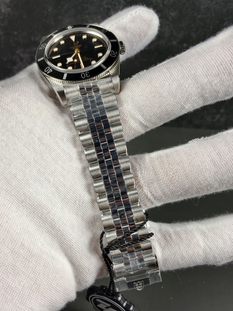 ZF Black Bay 54 Black Dial | 37mm | A2824 Automatic Movement