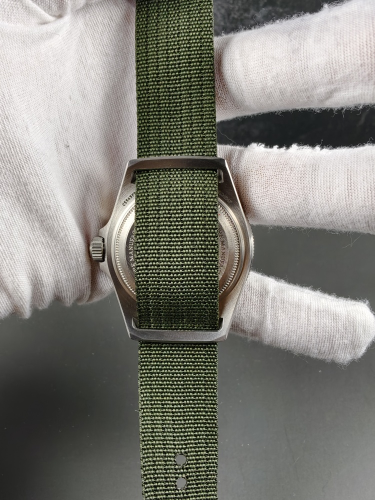 M+ Pelagos FXD GMT Matte Black Dial | 42mm | Miyota 9075 True GMT Automatic Movement | Green Fabric Strap