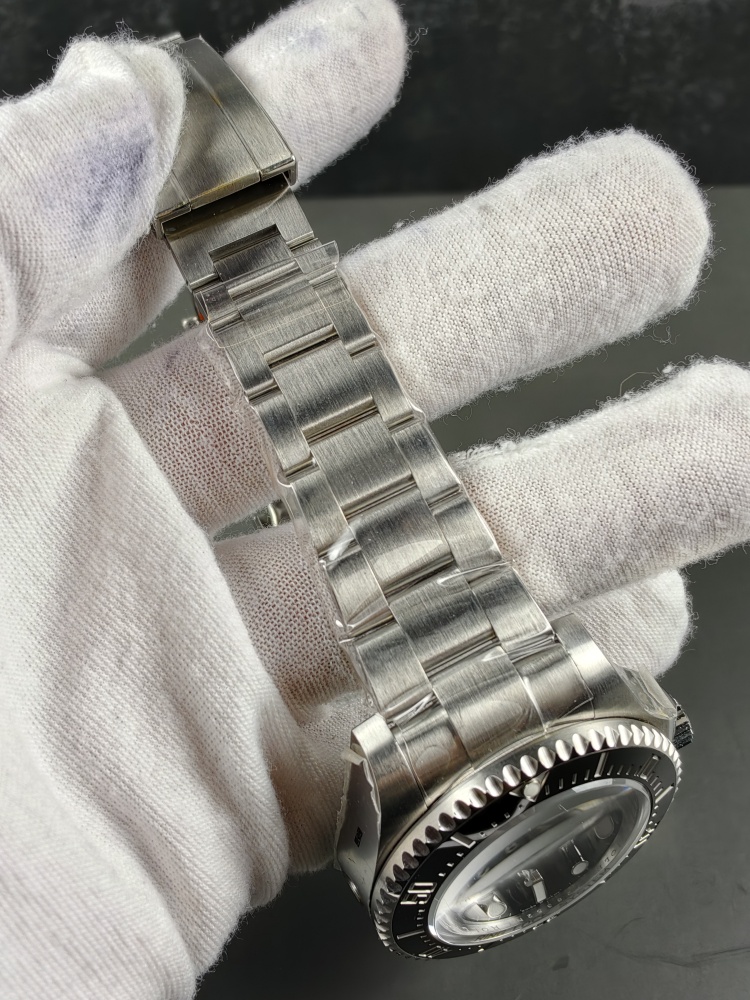 C+ Sea-Dweller Deepsea "James Cameron" D-Blue Dial | 44mm | SH3235 Super Clone Movement