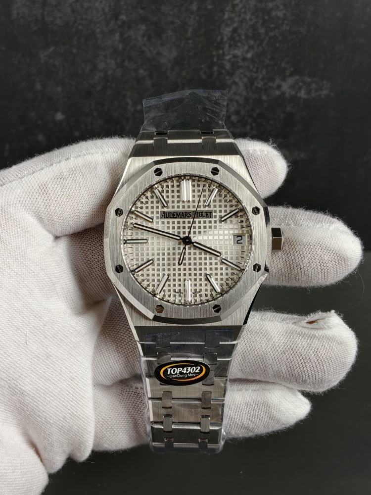 TOP Royal Oak 15510 White Dial | 41mm | Clone Calibre 4302 Movement
