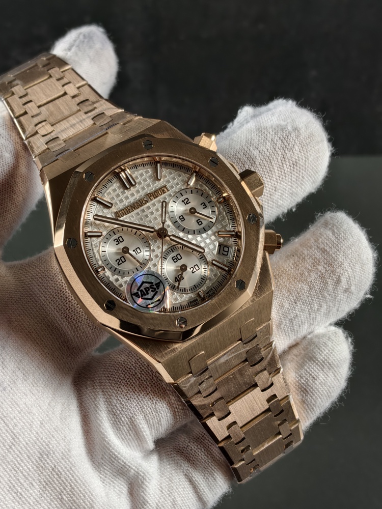 APSF V2 Free-Sprung Royal Oak Selfwinding Chronograph 26240 Rose Gold White Dial | 41mm | SH4401 V2 Free-Sprung Flyback Chronograph Movement