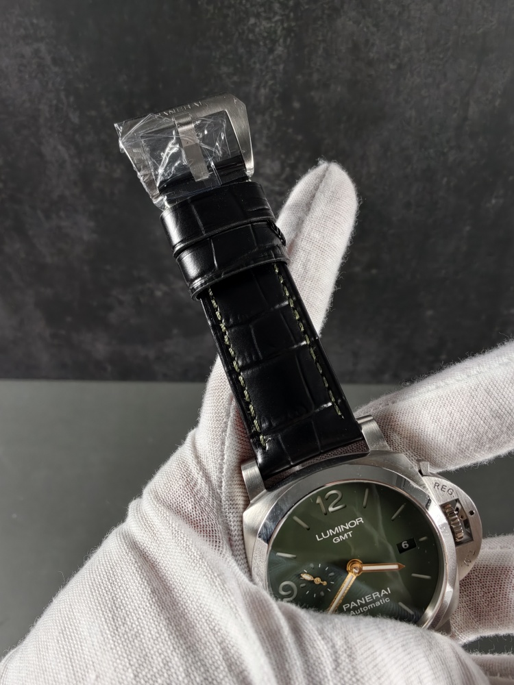 VSF Luminor Marina PAM1056