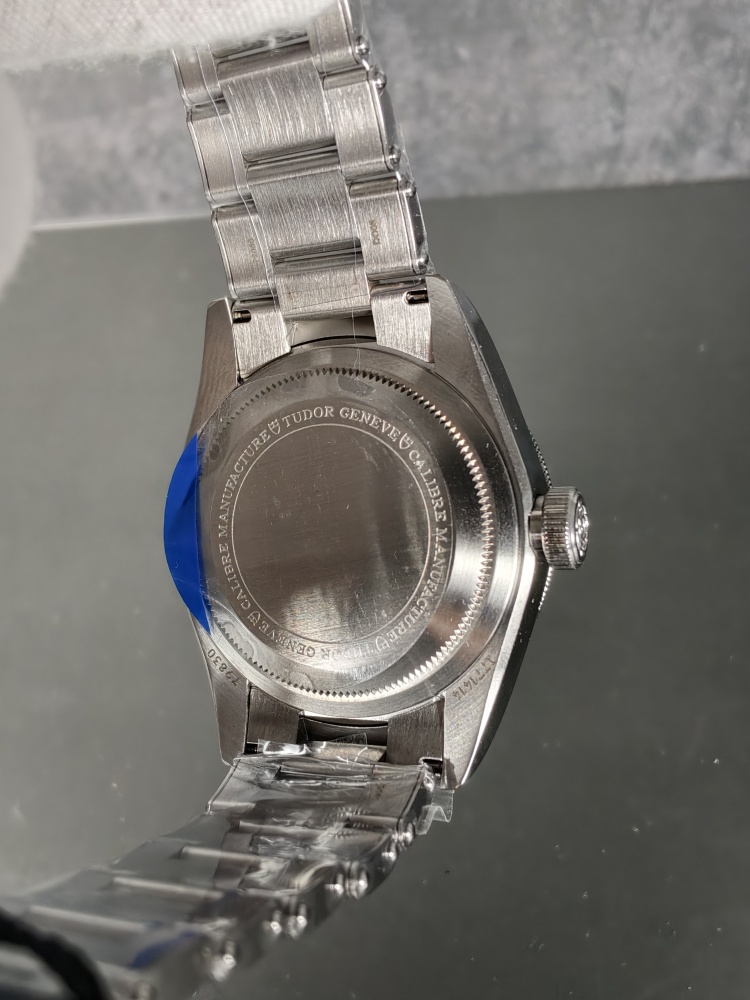 ZF Black Bay GMT Opaline Dial | 41mm | True GMT Automatic Movement | Stainless Steel Bracelet