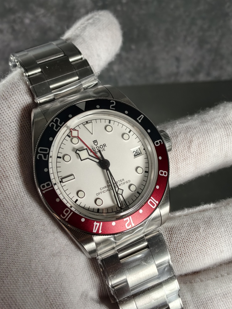 ZF Black Bay GMT Opaline Dial | 41mm | True GMT Automatic Movement | Stainless Steel Bracelet