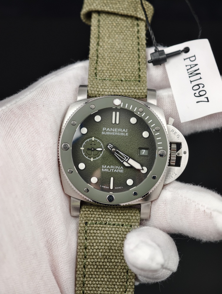 VSF Panerai Submersible Marina Militare PAM01697 44mm Green – Dandong P.900 Super Clone Movement