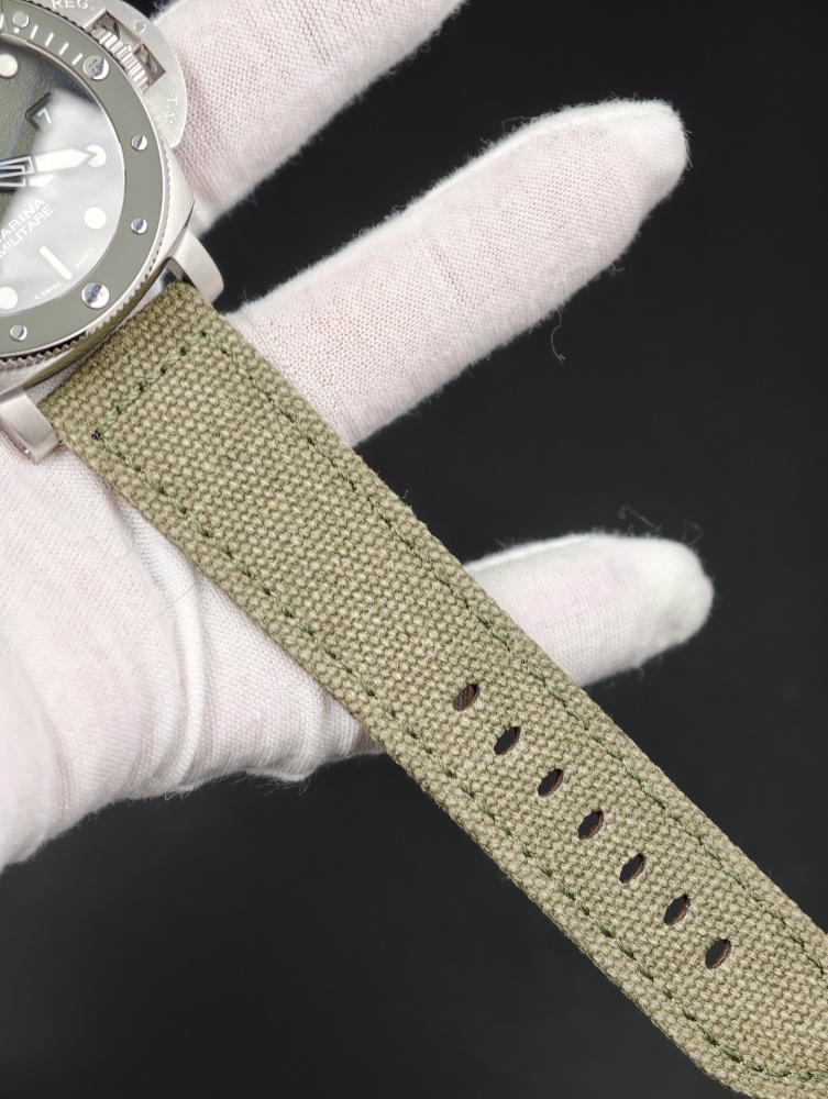 VSF Panerai Submersible Marina Militare PAM01697 44mm Green – Dandong P.900 Super Clone Movement