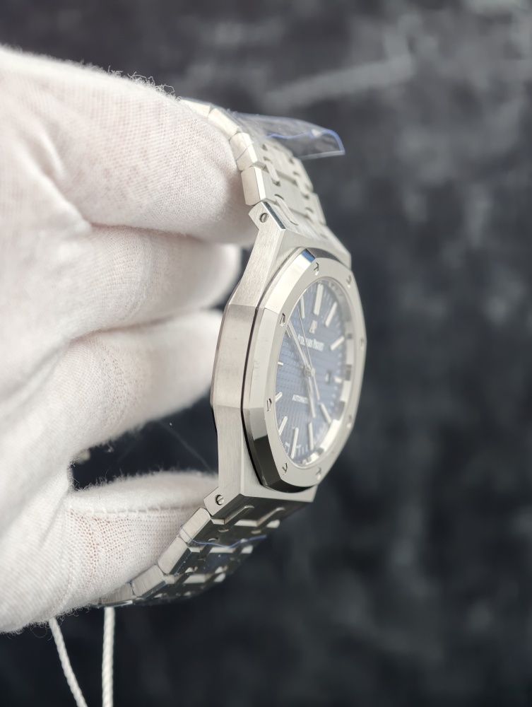 IPF Royal Oak 15500 41mm Blue Dial – A4302 Automatic Movement
