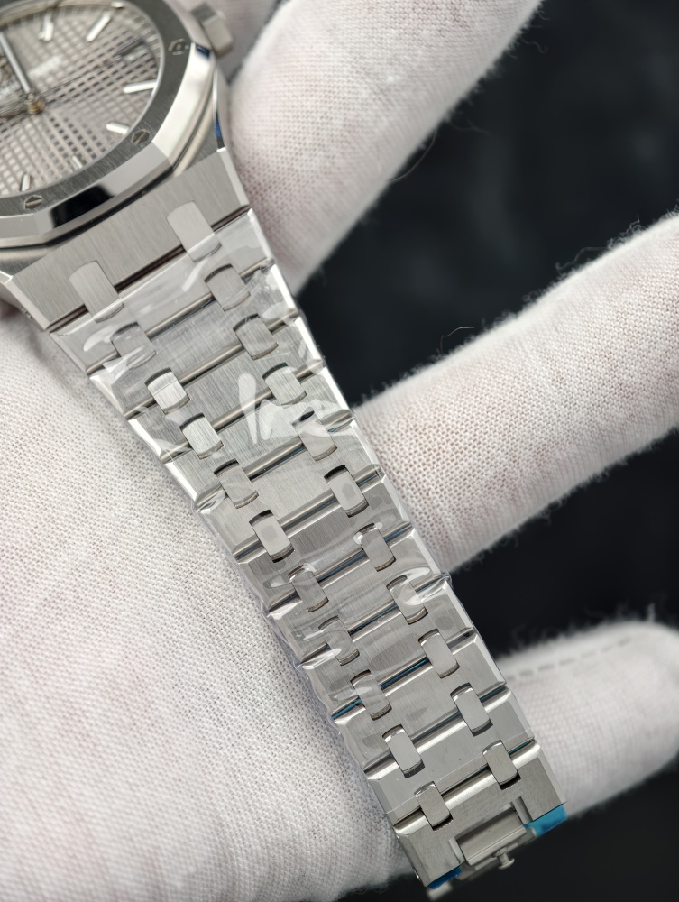 VSF Royal Oak 15500 41mm Grey Dial – SA4302 Free-Sprung Super Clone Movement