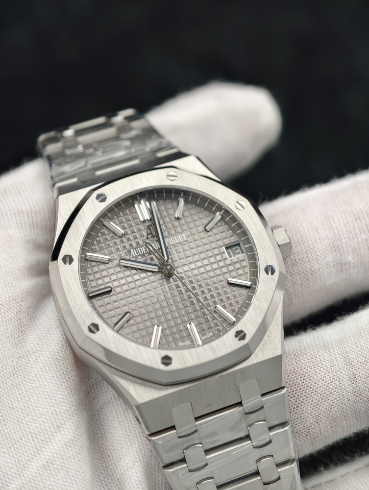 VSF Royal Oak 15500 41mm Grey Dial – SA4302 Free-Sprung Super Clone Movement