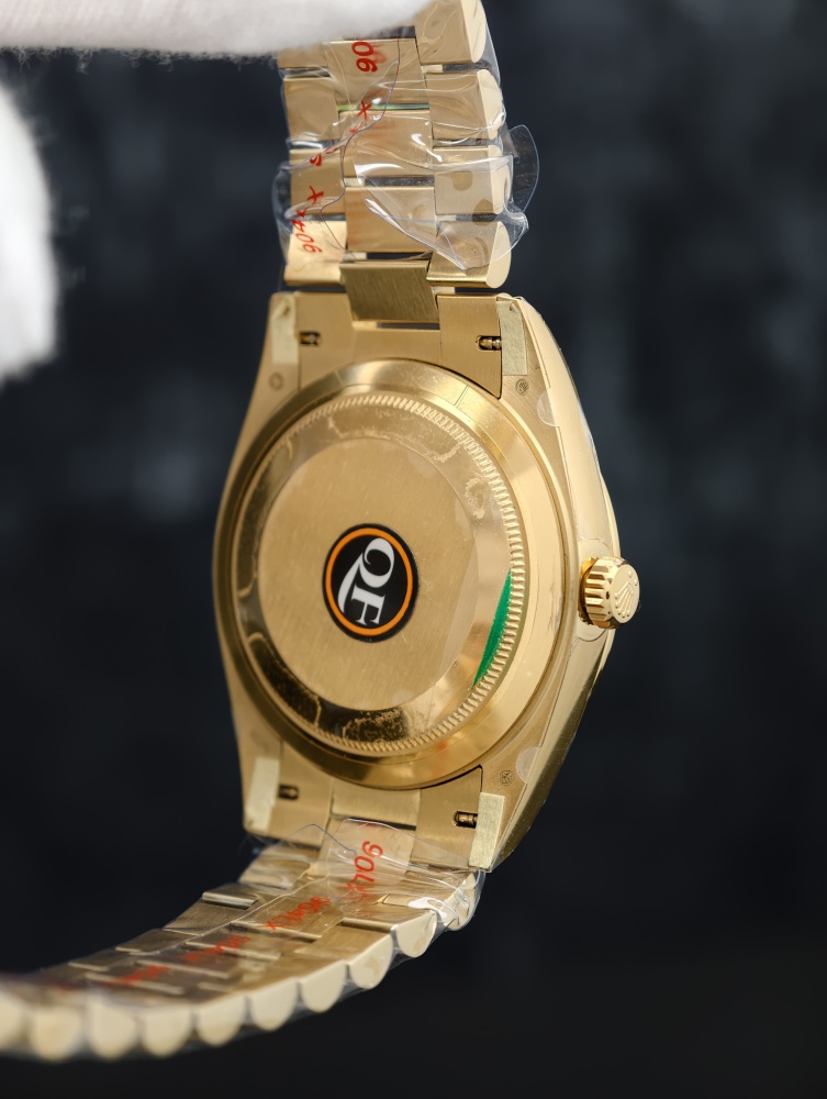 QF V9 Day-Date 40mm Yellow Gold Green Ombré – 210g JH3255 Free-Sprung Super Clone