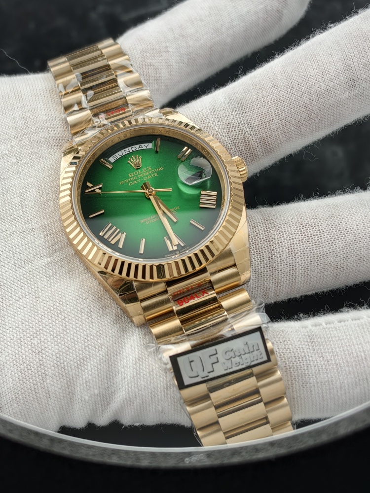 QF V9 Day-Date 40mm Yellow Gold Green Ombré – 210g JH3255 Free-Sprung Super Clone