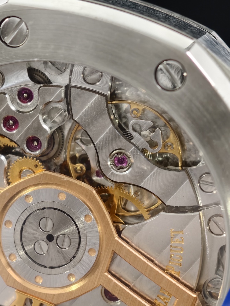 ZF Royal Oak 15500 41mm Black Dial – SA4302 Free-Sprung Super Clone Movement