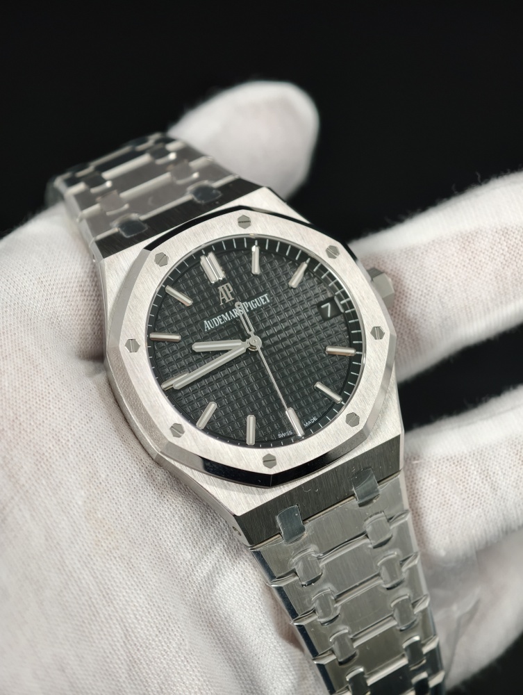 ZF Royal Oak 15500 41mm Black Dial – SA4302 Free-Sprung Super Clone Movement