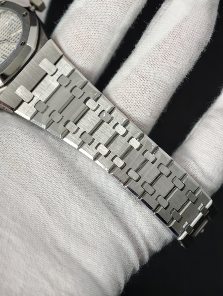 OCTA Royal Oak 15510 41mm White Dial – JH4302 Free-Sprung Super Clone Movement