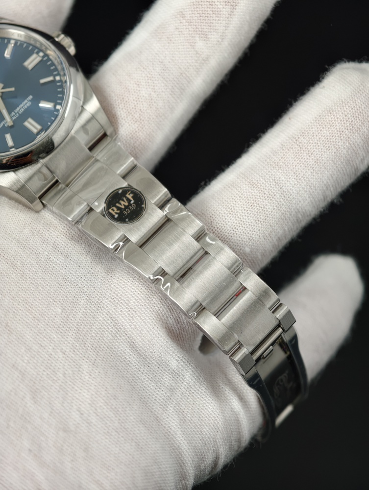 RW Oyster Perpetual 36mm Blue Sunburst Dial – DD3230 Automatic Super Clone