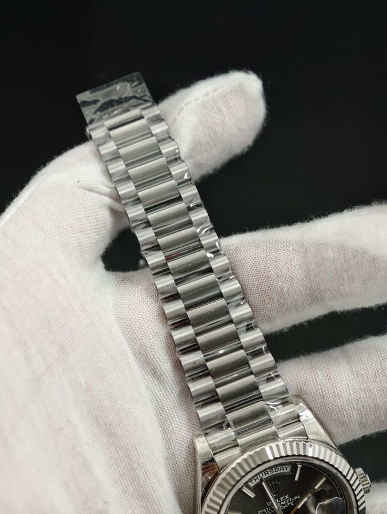 VSF V2 Day-Date 40mm White Gold Rhodium Dial – DD3255 Super Clone 182g