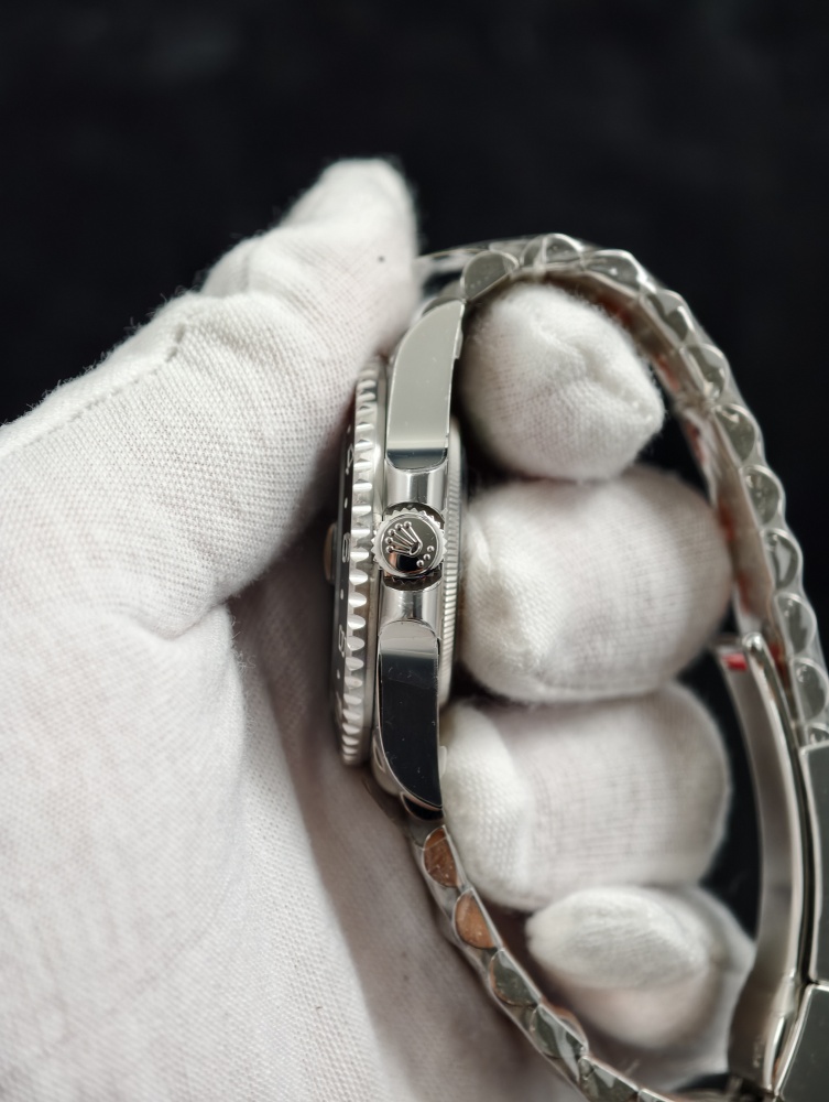 VSF GMT-Master II “Bruce Wayne” 126710GRNR