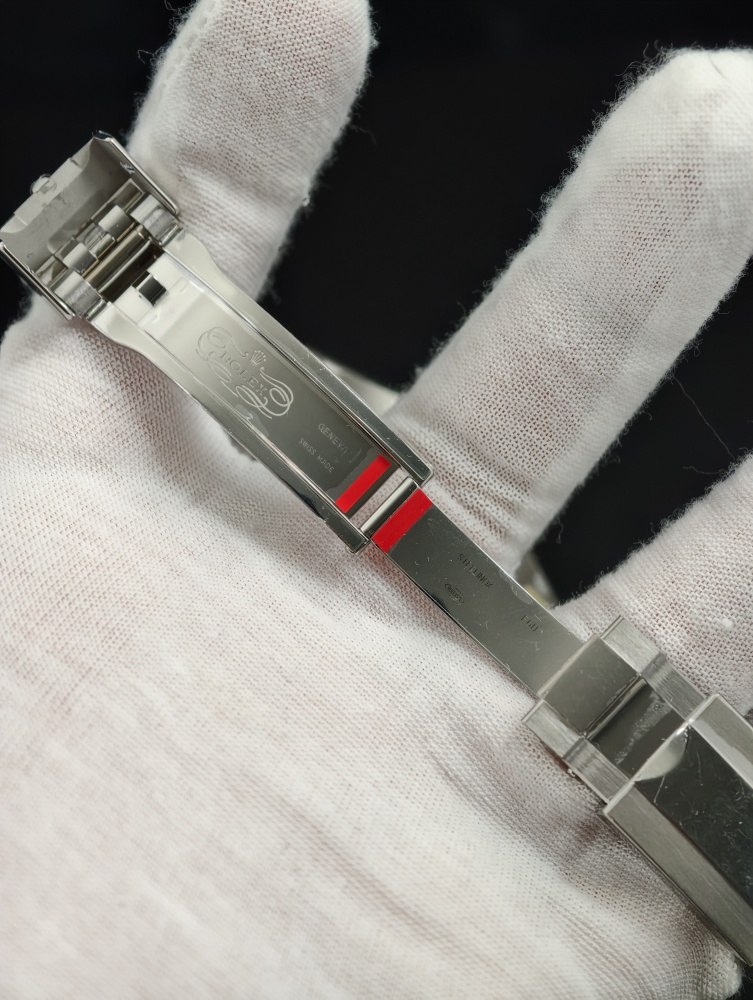 VSF GMT-Master II “Bruce Wayne” 126710GRNR