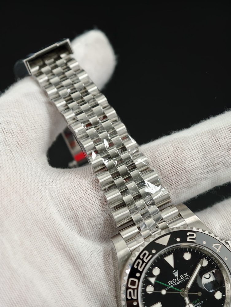 VSF GMT-Master II “Bruce Wayne” 40mm Jubilee – DD3285 Free-Sprung Looking Super Clone