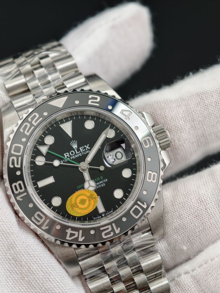VSF GMT-Master II “Bruce Wayne” 40mm Jubilee – DD3285 Free-Sprung Looking Super Clone