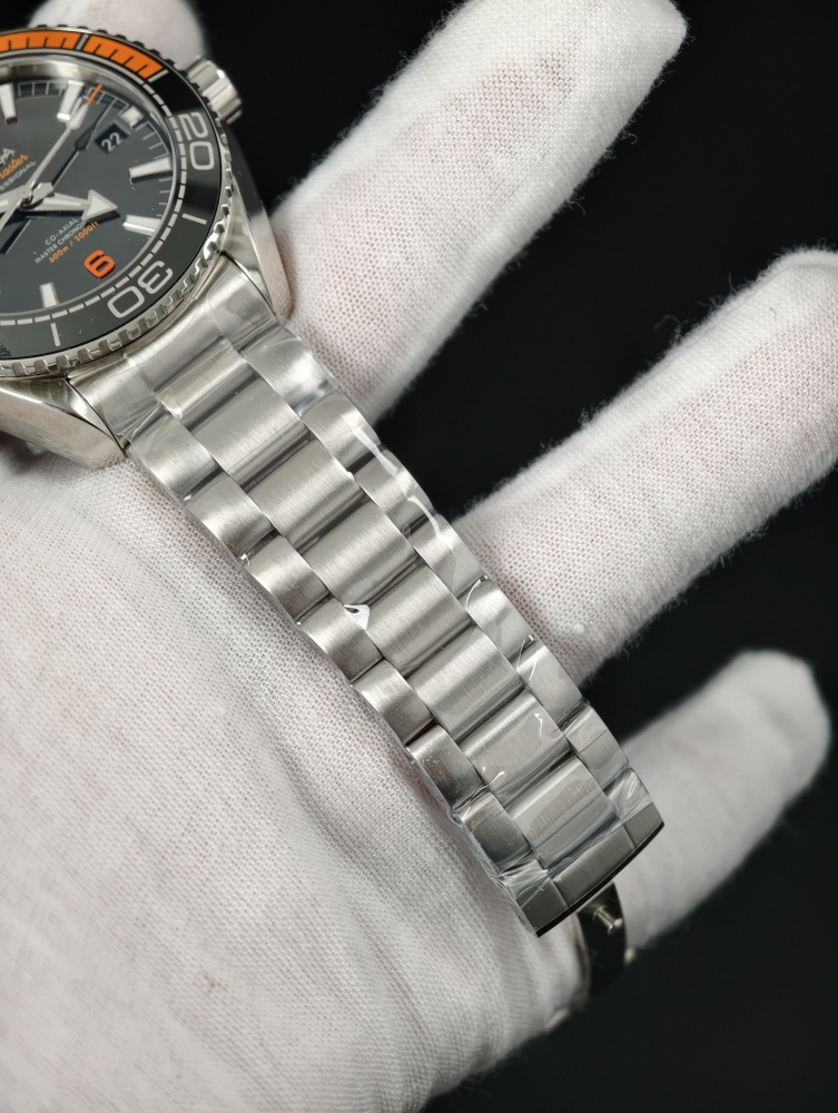 VSF Seamaster Planet Ocean Black & Orange | 43.5mm | DD8900 Super Clone Movement | Stainless Steel Bracelet
