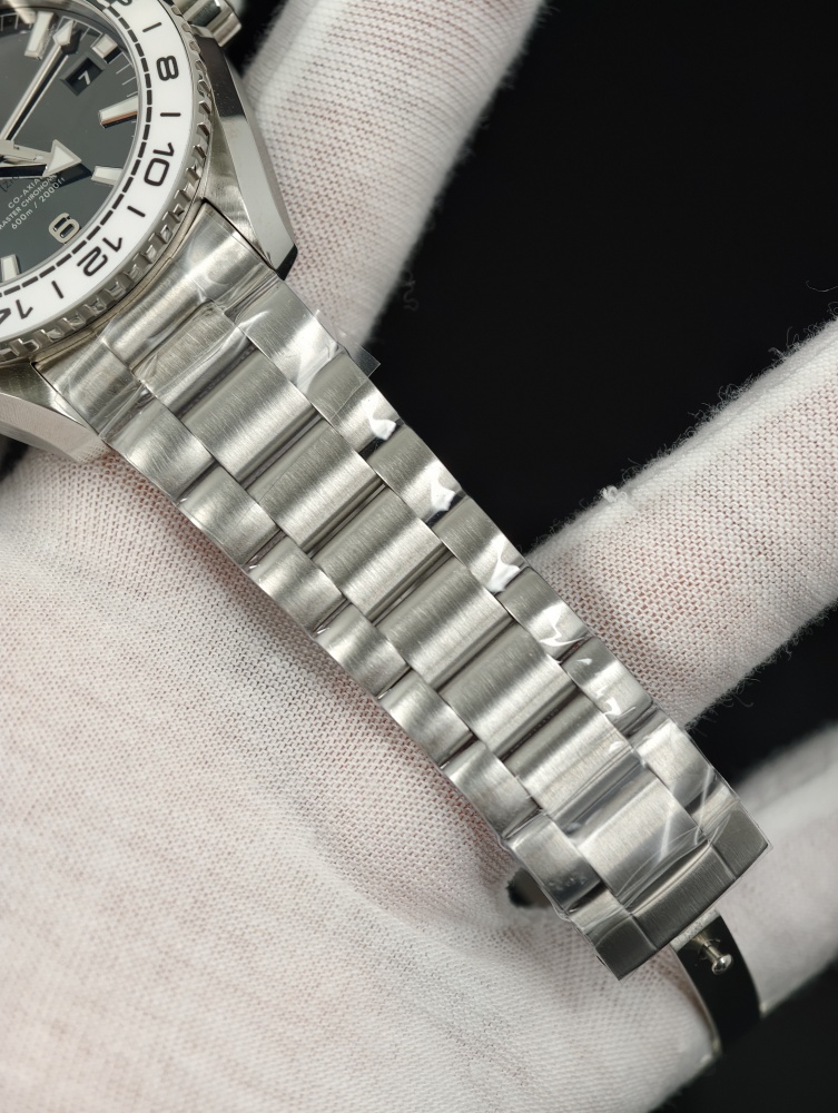 VSF Seamaster Planet Ocean 600M GMT 43.5mm Black & White “Tai Chi” – A8906 Automatic GMT Movement