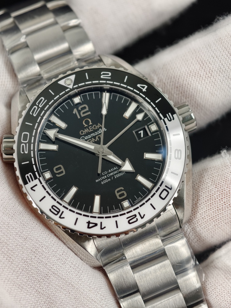 VSF Seamaster Planet Ocean 600M GMT 43.5mm Black & White “Tai Chi” – A8906 Automatic GMT Movement