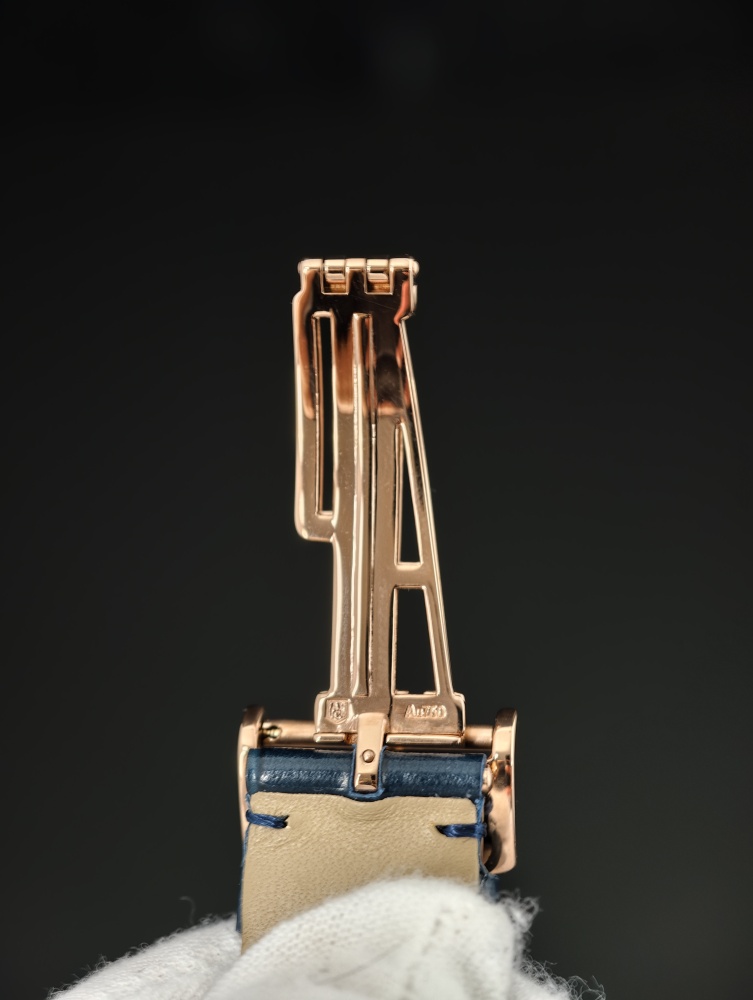 OCTA Royal Oak 15510 41mm Rose Gold Blue Dial – JH4302 Free-Sprung – Blue Leather Strap