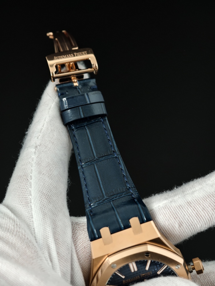 OCTA Royal Oak 15510 41mm Rose Gold Blue Dial – JH4302 Free-Sprung – Blue Leather Strap