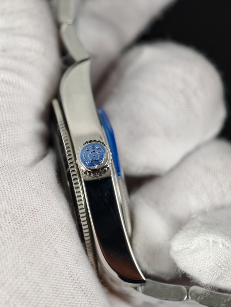ZF Tudor Black Bay 68 43mm Blue Dial – A2824 Automatic Movement