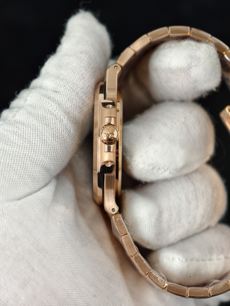 DDF Nautilus 5711/1R 40mm Rose Gold – 324 Automatic Movement