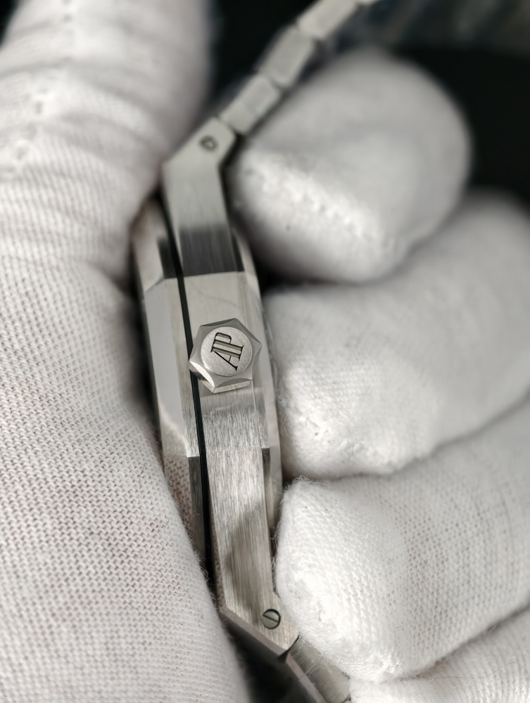 OCTA Royal Oak 15510 41mm Black Dial – JH4302 Free-Sprung Super Clone