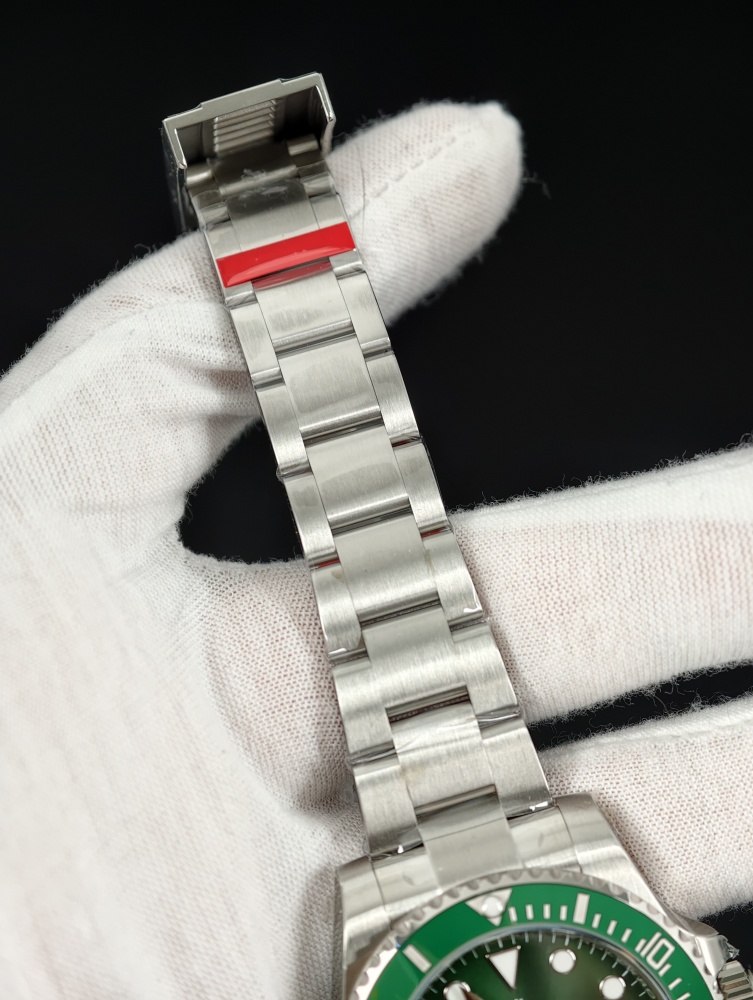 VSF Hulk 116610LV | 40mm | DD3135 Movement