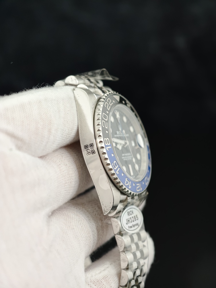 RICH Batgirl 126710BLNR | 40mm | JH3285 Free-Sprung Movement