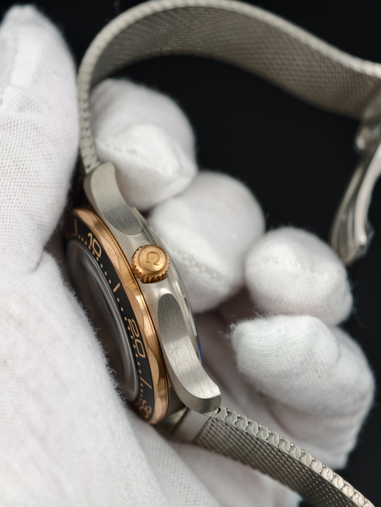 VSF Seamaster Diver 300M 42mm Titanium & Bronze Gold Green – DD8806 Automatic Movement