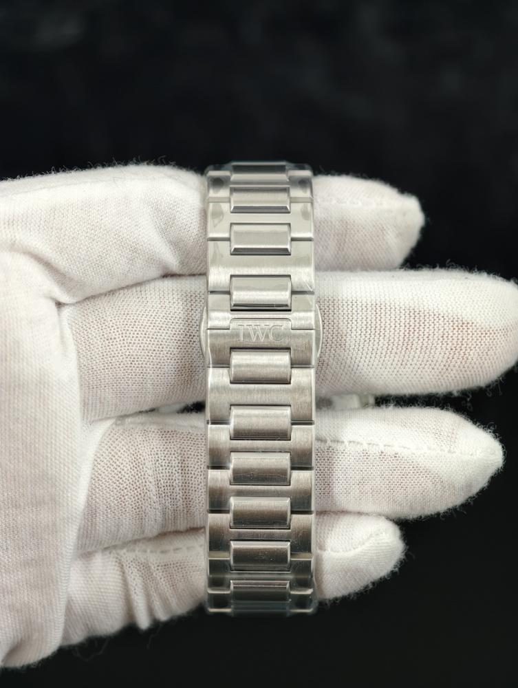 A7 IWC Ingenieur Automatic 40mm Black Dial – A2892 Automatic Movement