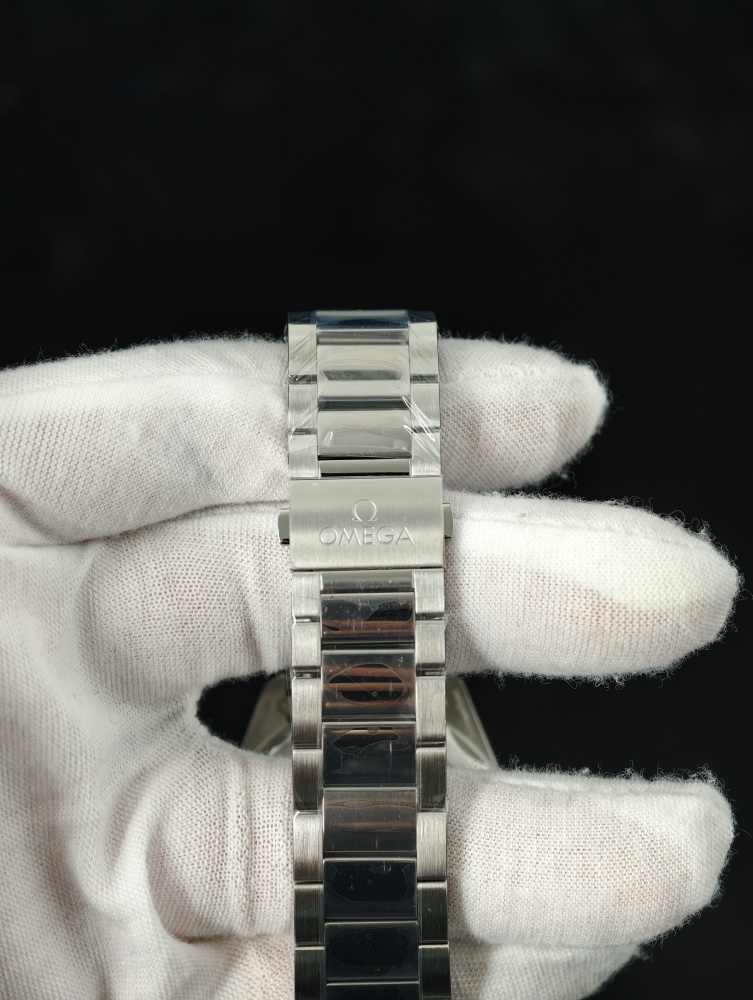 VSF Seamaster Aqua Terra 150M 41mm White Dial – DD8900 Automatic Super Clone