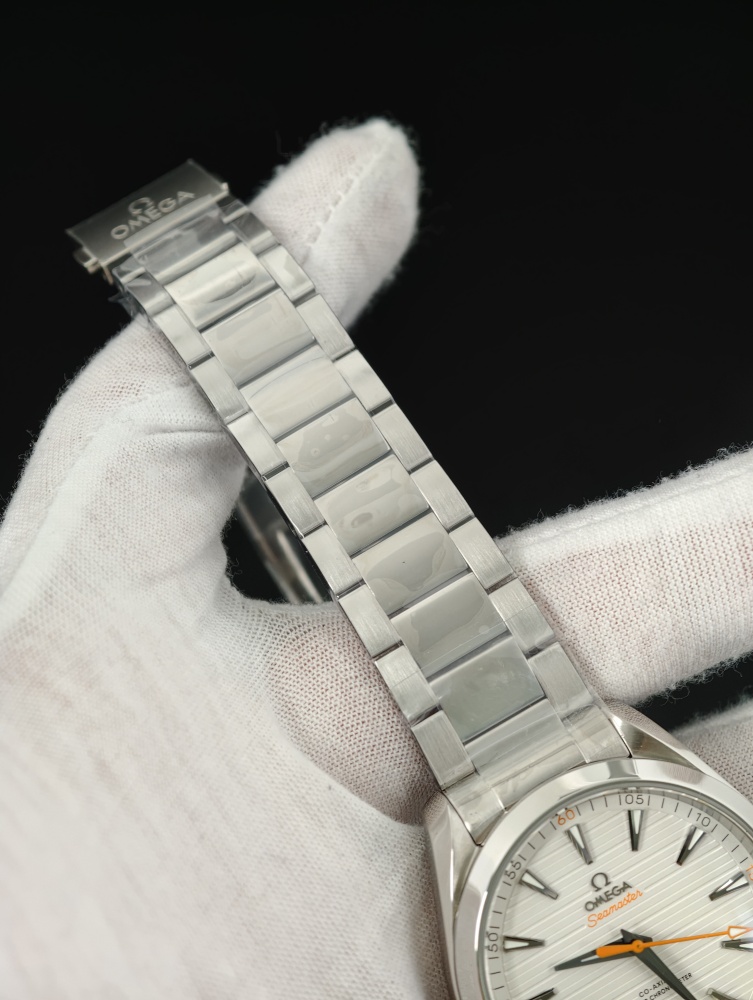 VSF Seamaster Aqua Terra 150M 41mm White Dial – DD8900 Automatic Super Clone