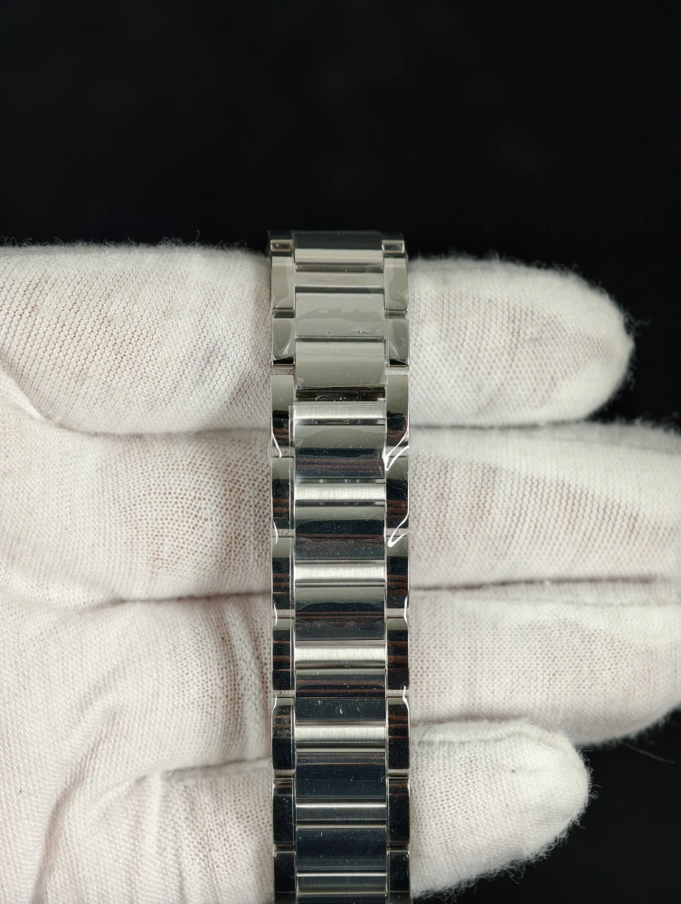 Roman Oak Cartier Tank Française Small Stainless Steel – White Roman Dial ...