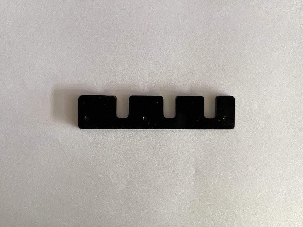 Dust Deflector Plate
