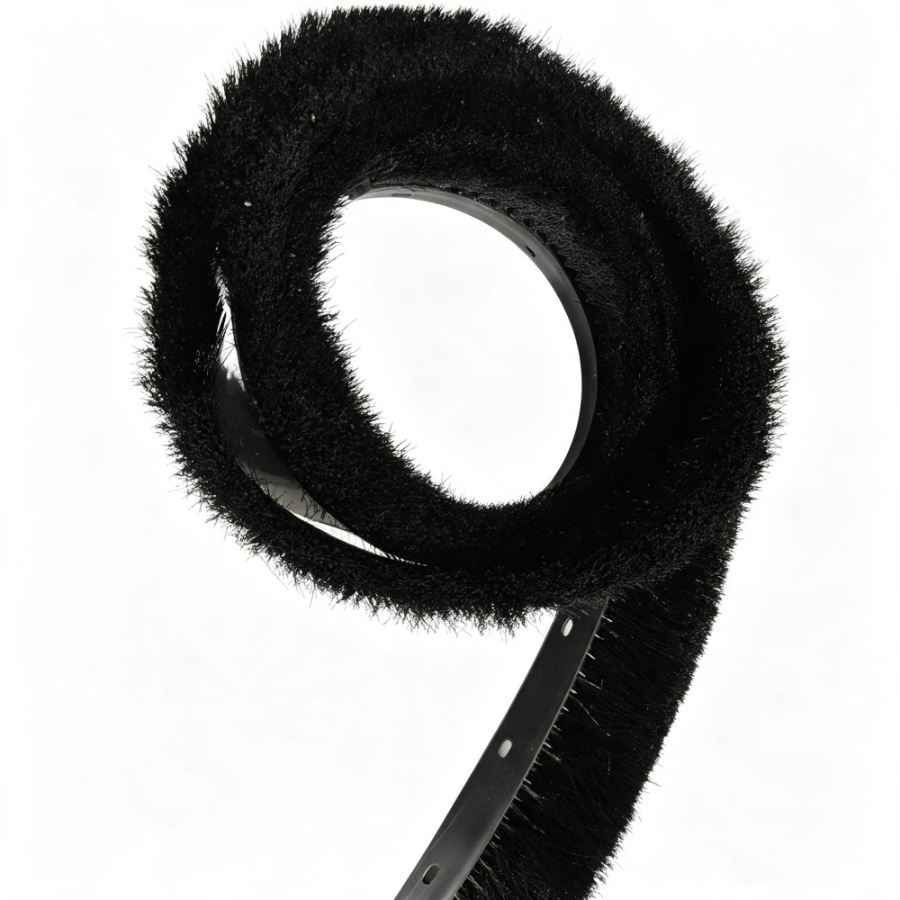 Skirting Brush Strip (Corrugated, 1m)