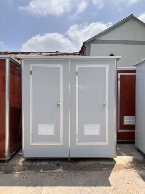 Thickened color steel mobile toilet in container design, weatherproof and rust-resistant, suitable for repeated relocation and use,YLS Smart,Thickened color steel mobile toilet in container design, weatherproof and rust-resistant, suitable for repeated relocation and use