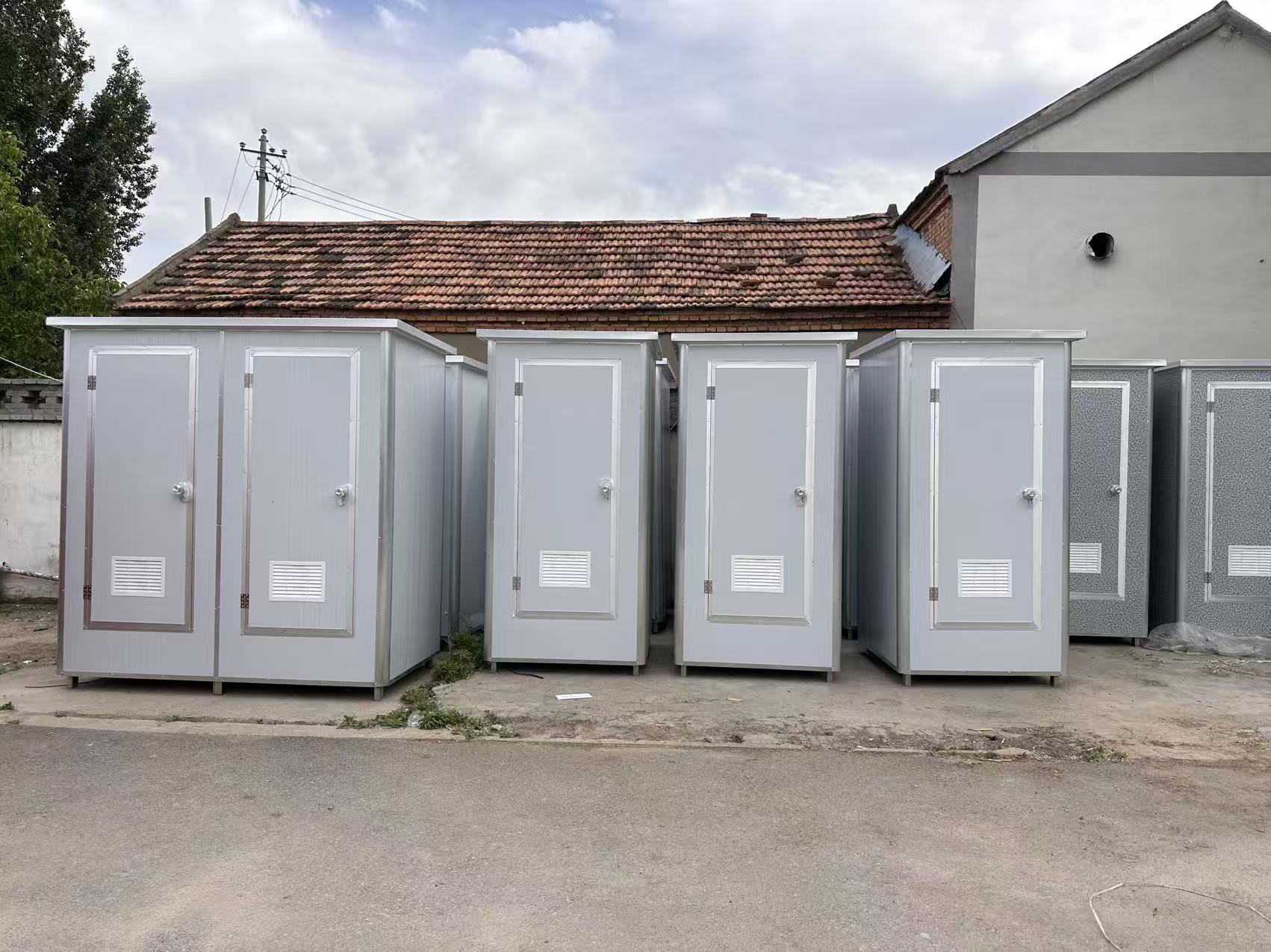 Single mobile toilet, multi-connected mobile public toilet,YLS Smart,Single mobile toilet, multi-connected mobile public toilet