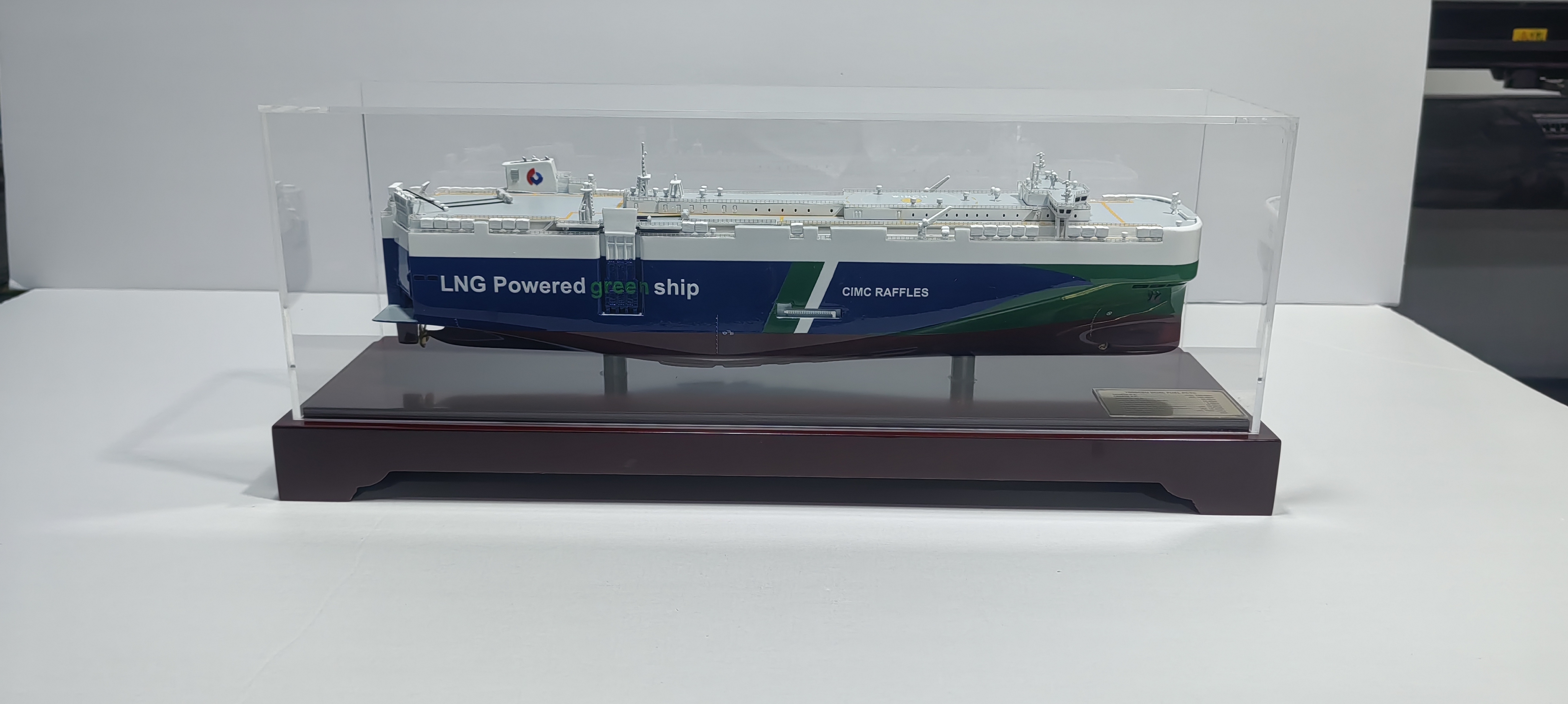 ELECTRIC STAR LNG Powered PCTC Pure Car & Truck Carrier Scale Model,Dandong Maoyang International Trading Co., Ltd.,LNG Powered PCTC Pure Car /Truck Carrier Physical Ship Model