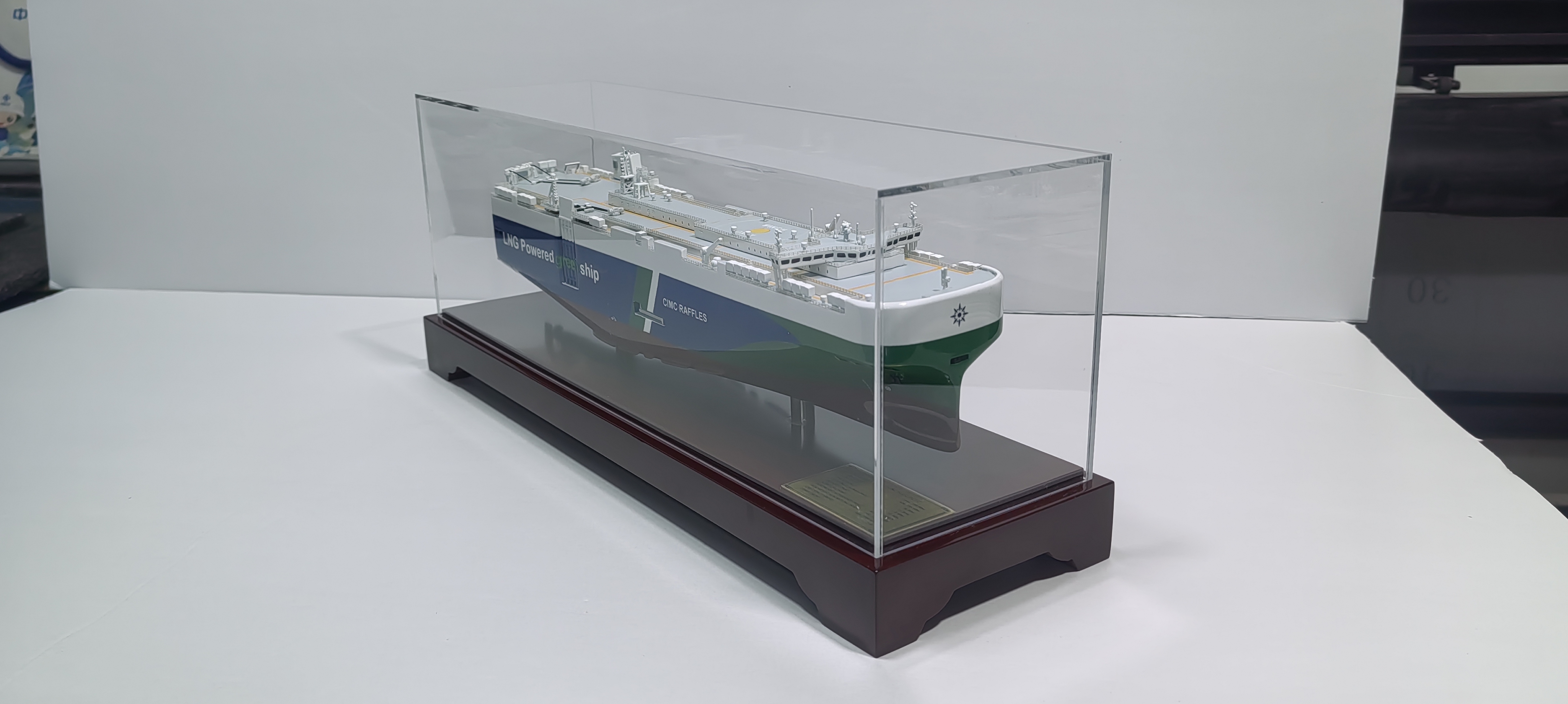 ELECTRIC STAR LNG Powered PCTC Pure Car & Truck Carrier Scale Model,Dandong Maoyang International Trading Co., Ltd.,LNG Powered PCTC Pure Car /Truck Carrier Physical Ship Model