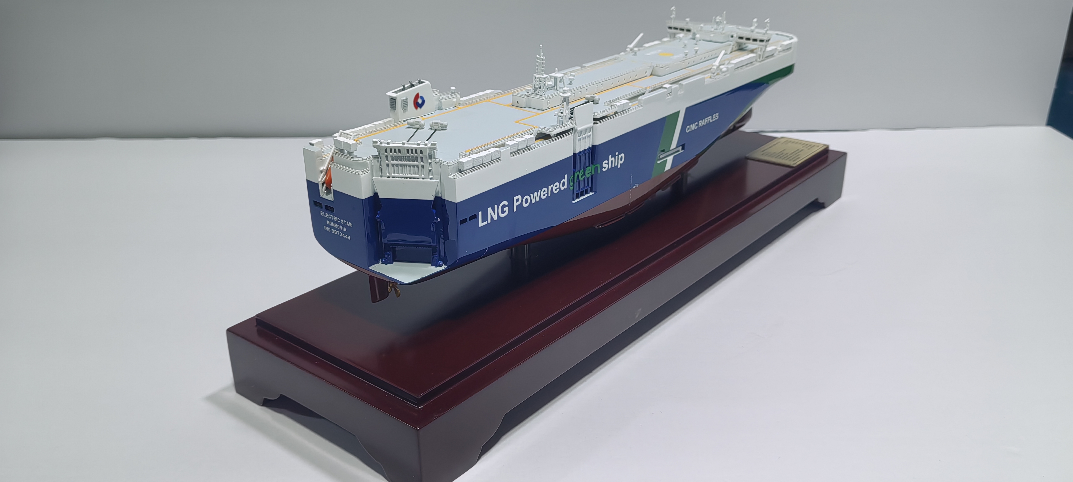 ELECTRIC STAR LNG Powered PCTC Pure Car & Truck Carrier Scale Model,Dandong Maoyang International Trading Co., Ltd.,LNG Powered PCTC Pure Car /Truck Carrier Physical Ship Model